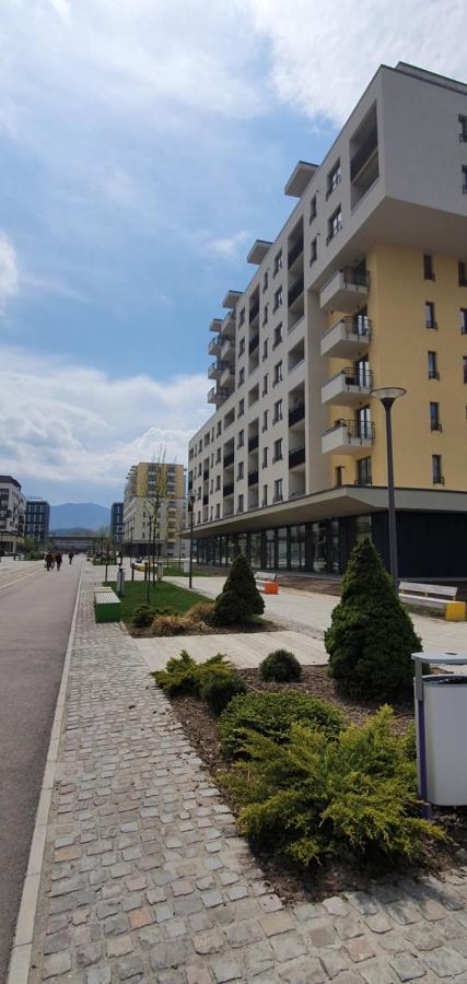 Royal Apartment Braşov Exterior foto